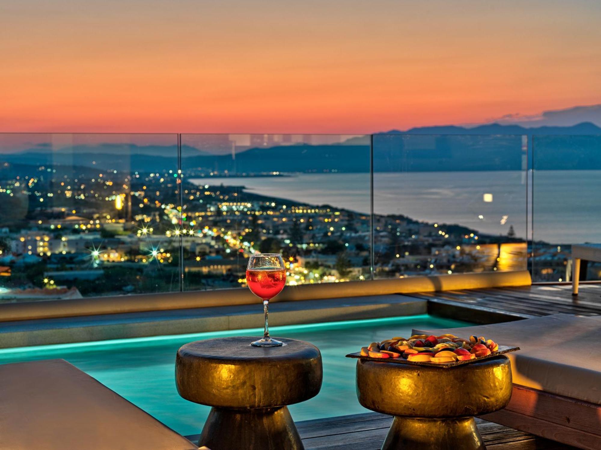 Alectrona Living Crete, Rocsea Luxury Apartment Platanias  Exterior photo