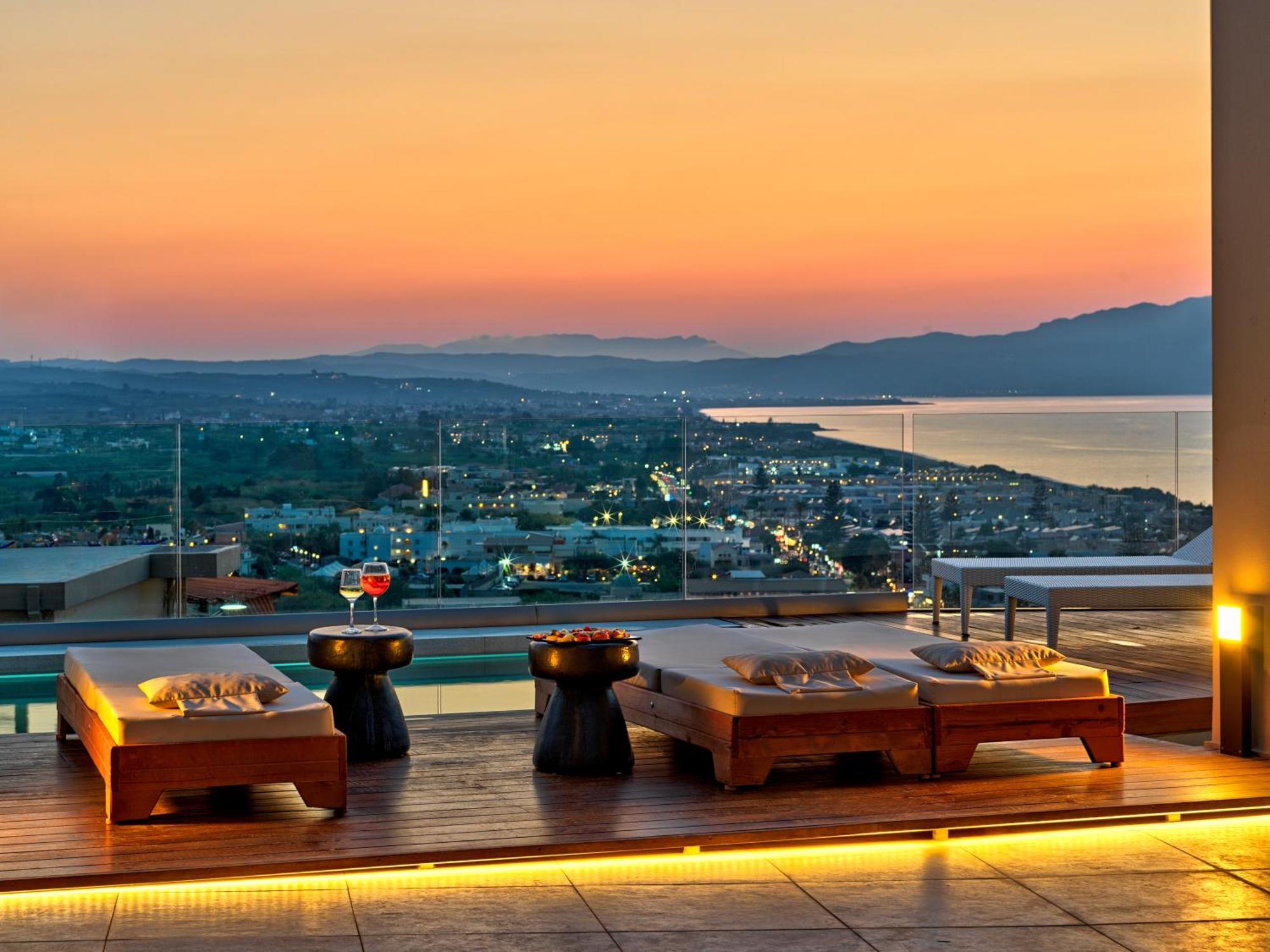 Alectrona Living Crete, Rocsea Luxury Apartment Platanias  Exterior photo