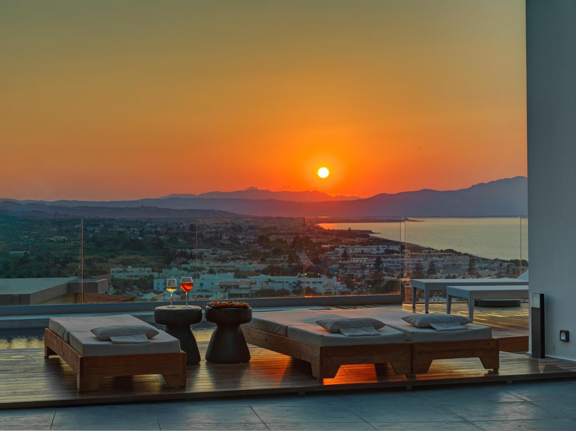 Alectrona Living Crete, Rocsea Luxury Apartment Platanias  Exterior photo