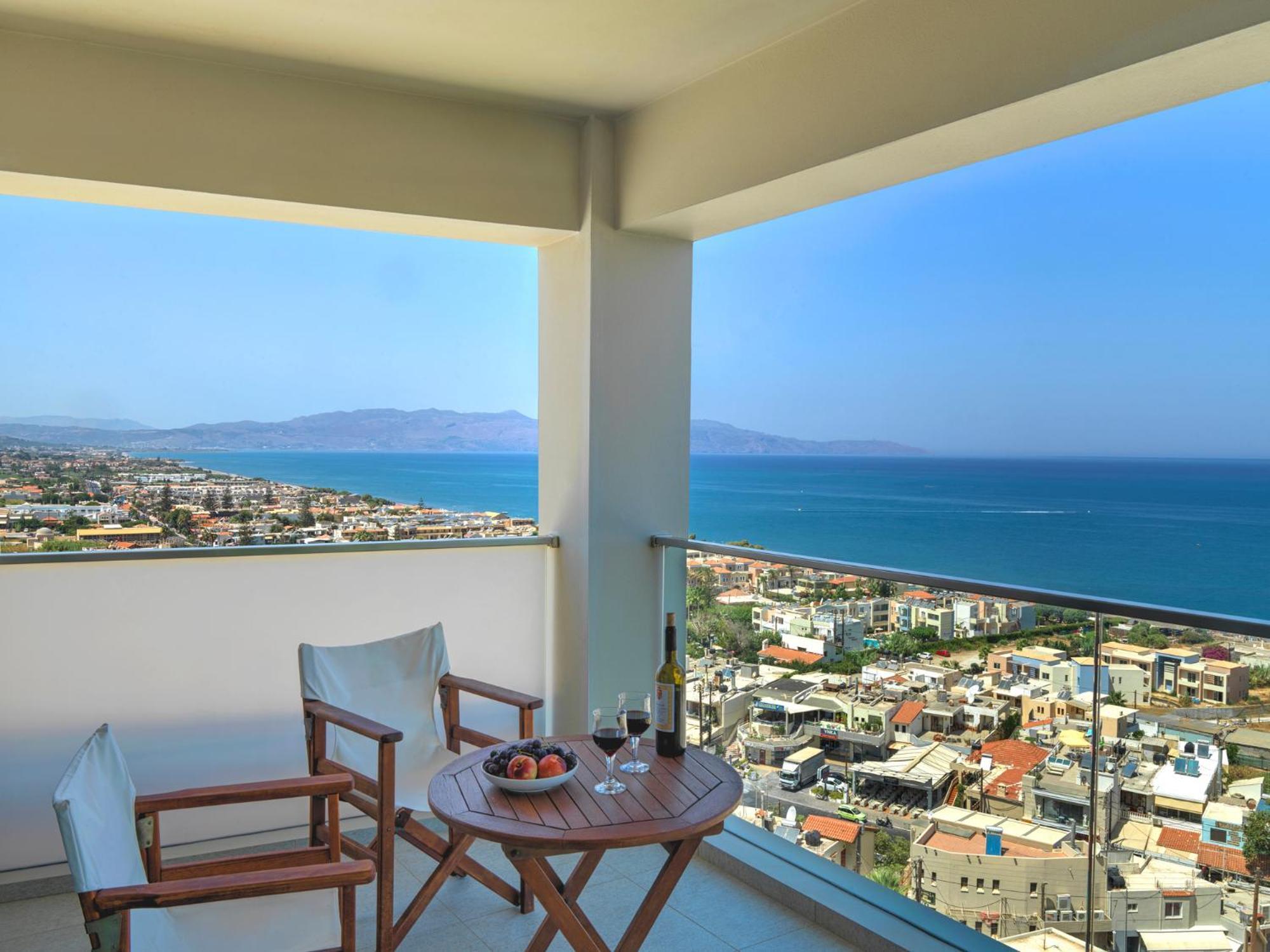 Alectrona Living Crete, Rocsea Luxury Apartment Platanias  Exterior photo